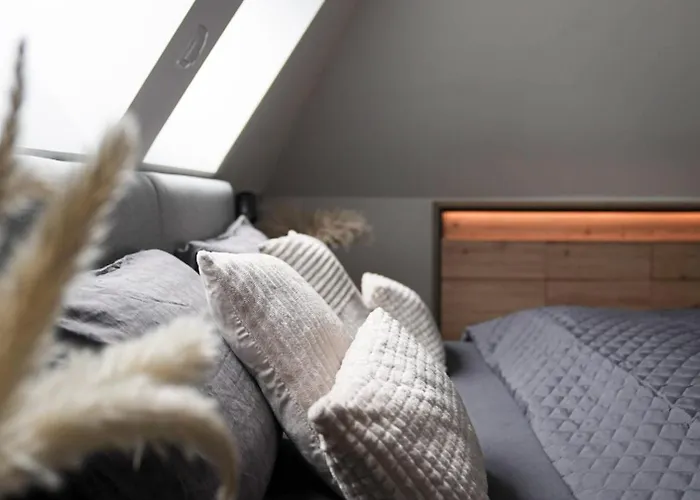 Modernes Im Eidertal Apartment Delve