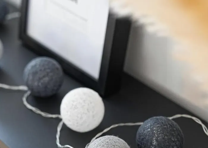 Modernes Im Eidertal * Delve